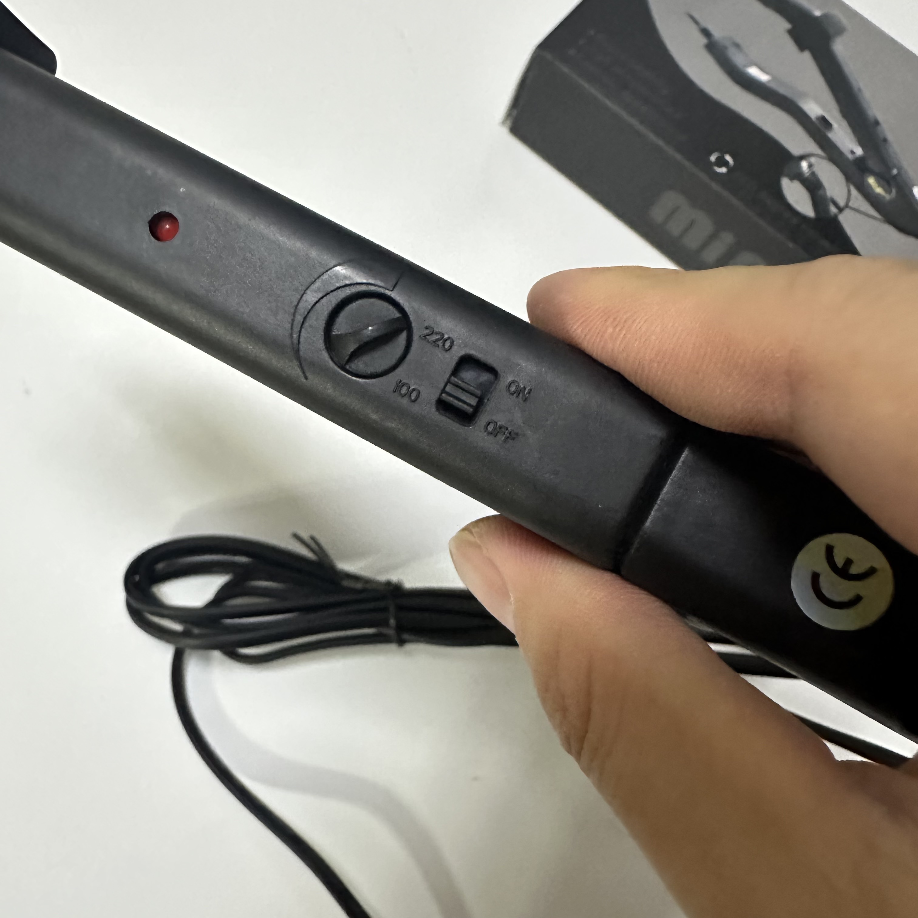 hot  melt  tool