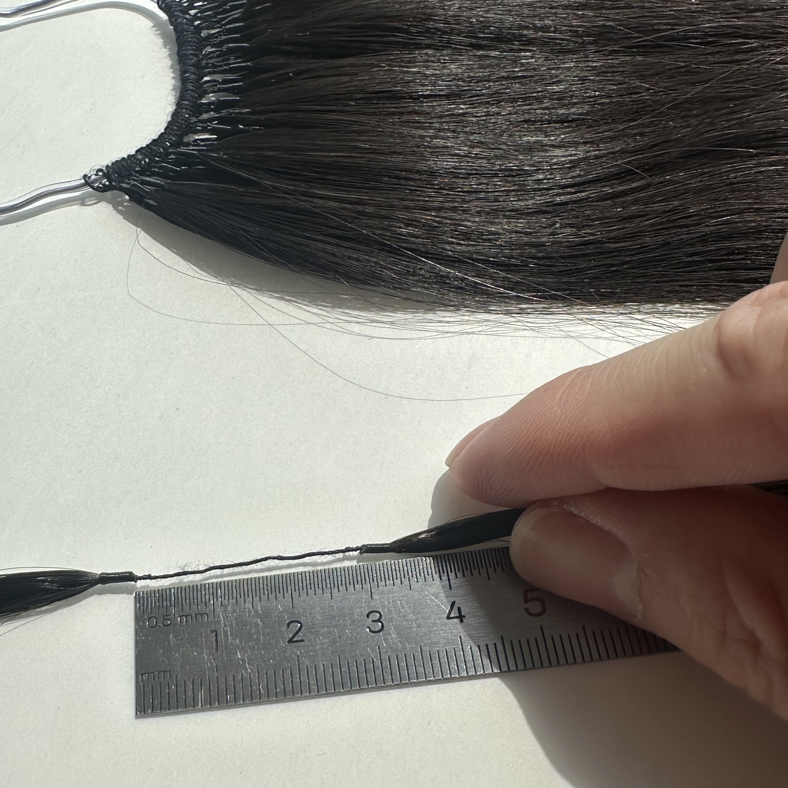 Double-line glued-tip hair ;100% Human Hair - 商品描述 3
